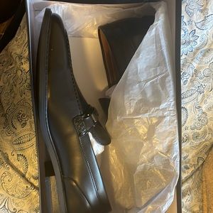 Brand new dress shoes size 10.5